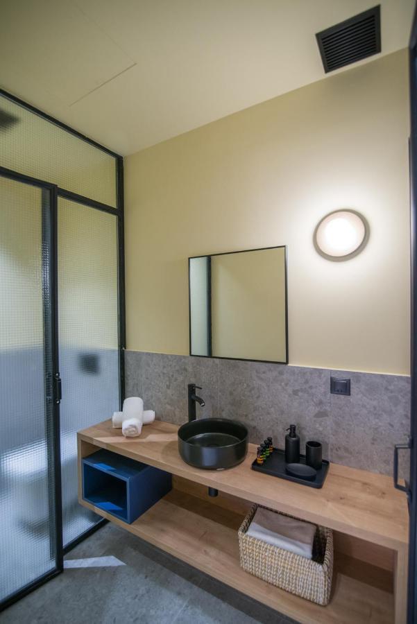 Metis Urbane Living Spaces Atenas Exterior foto