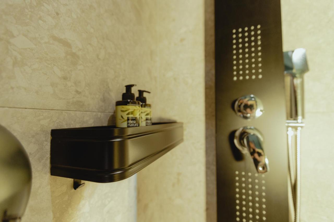 Metis Urbane Living Spaces Atenas Exterior foto