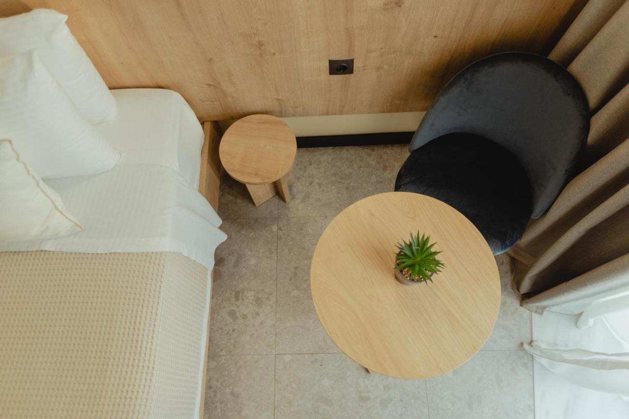Metis Urbane Living Spaces Atenas Exterior foto